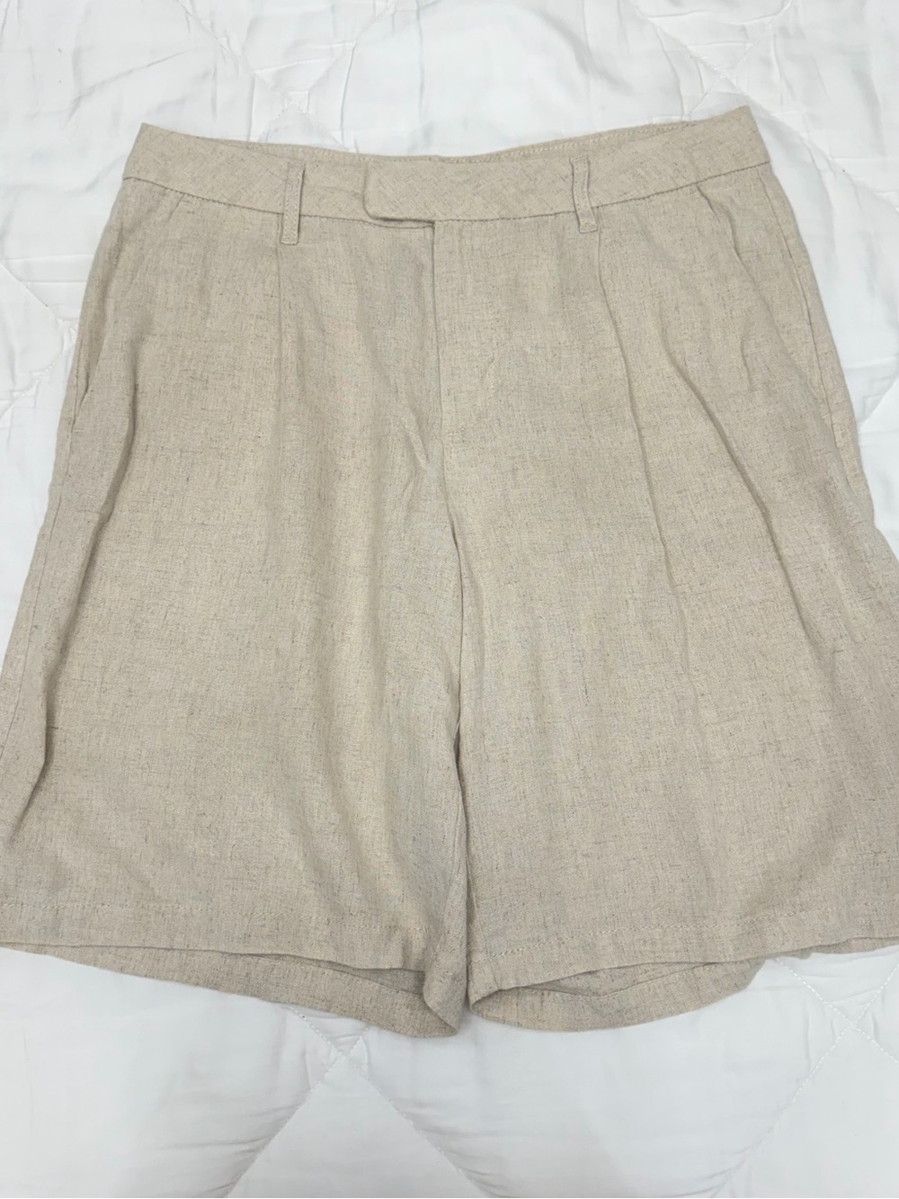 h&m divided beige linen blend shorts
